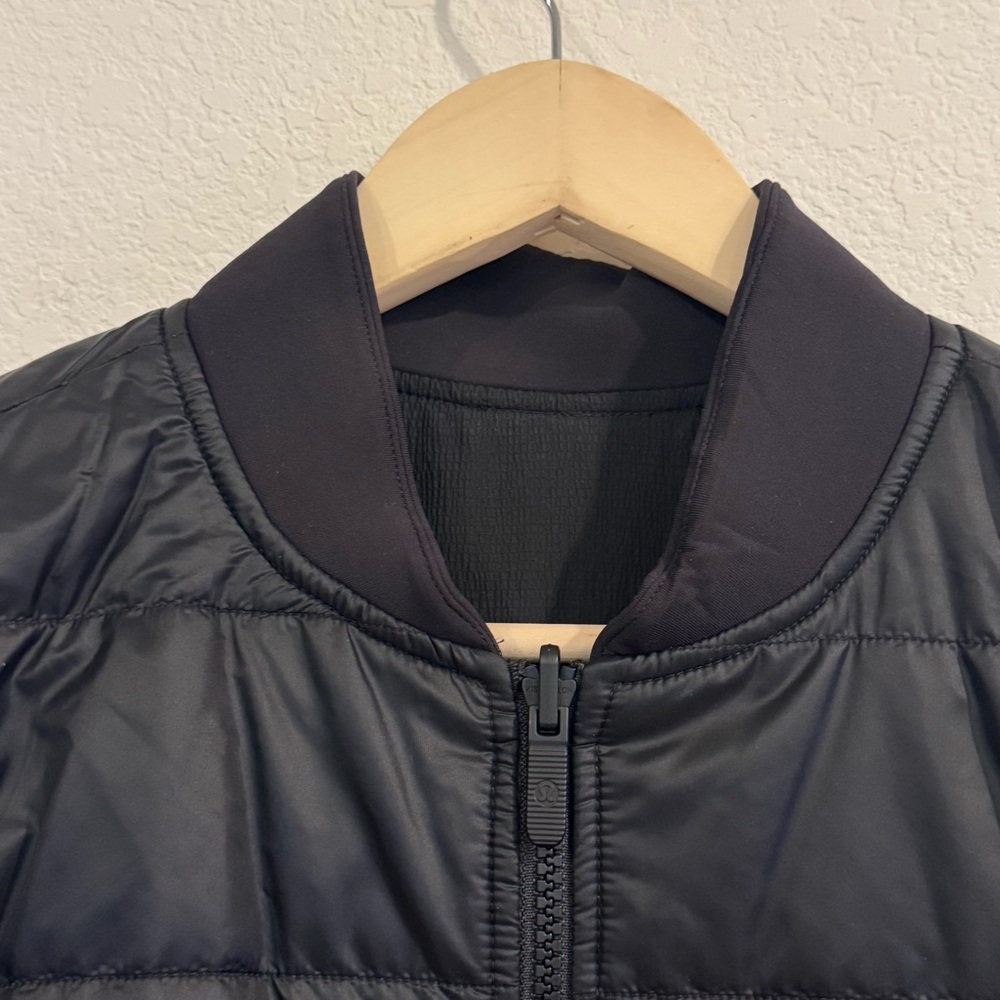 Lululemon Non-Stop Bomber Jacket Textured in
Black Size 10 - Picture 7 of 10